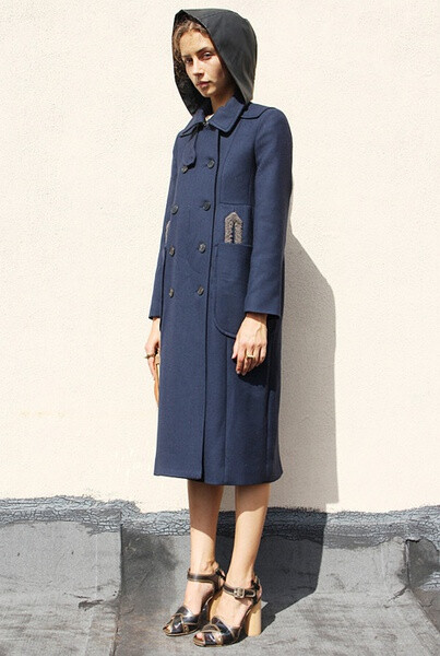 The Ladys Winter Coat: A Fashion Must-Have