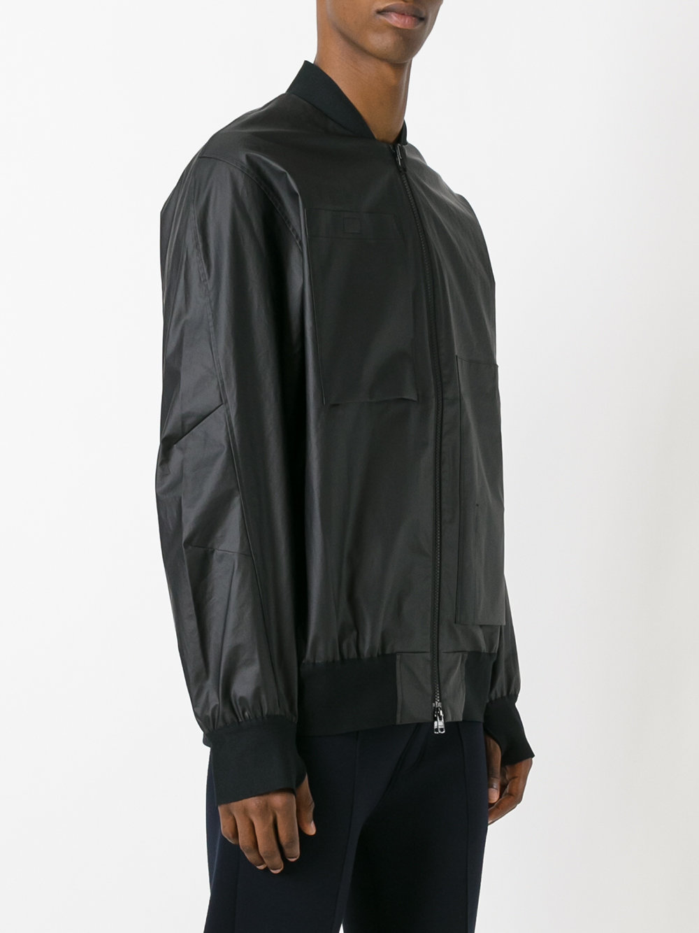 Versatile Down Jackets: A Fashion Staple for All Seasons