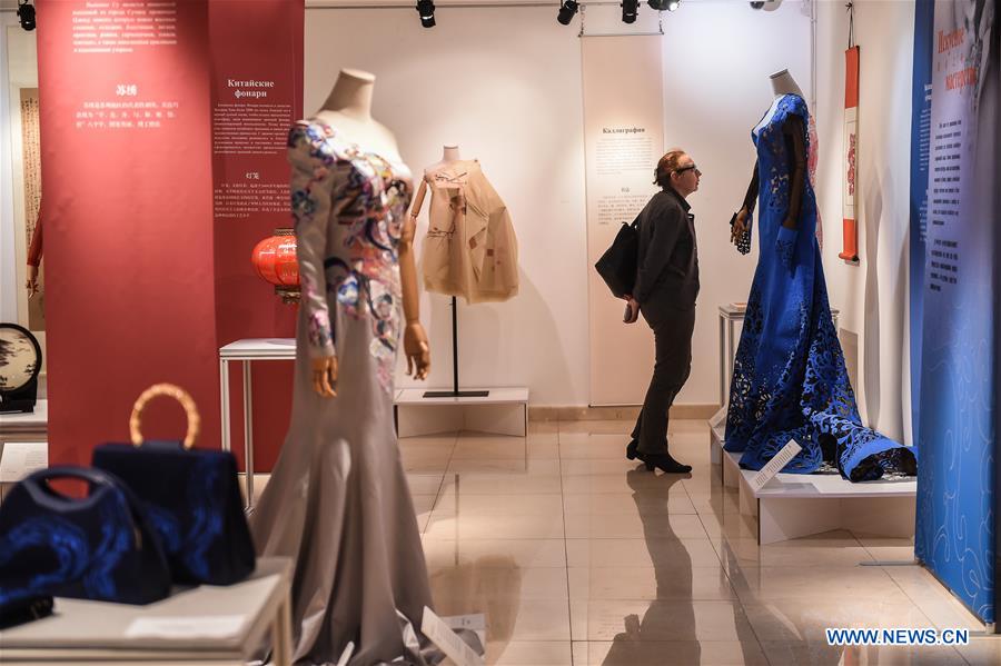 Title: Ranking of Top Domestic Silk Scarves Brands in China