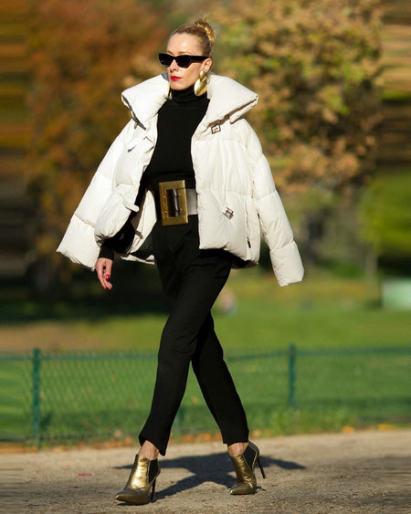 Goose Down Jacket for Women: Fashion and Functionality