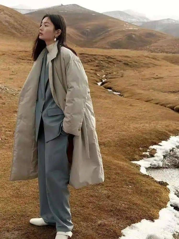 Ins羽绒服，时尚与保暖的完美结合