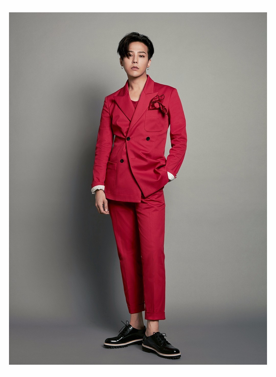 Title: G-Dragons Style Evolution: A Fashionable Journey Through His Suits