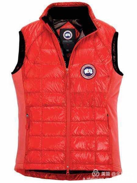 Goose Childrens Down Jacket: A Fashionable and Functional Winter Wear
