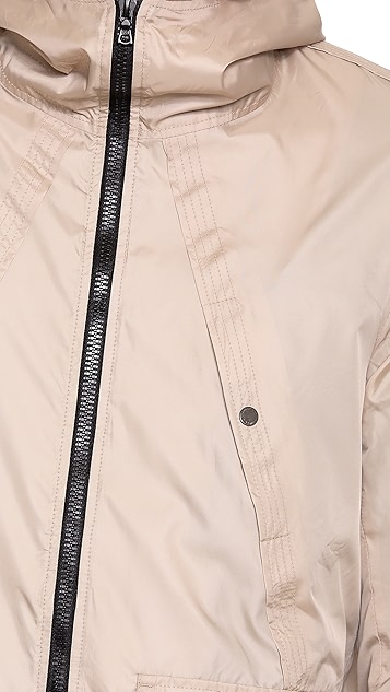 WHITE MID-LENGTH DOWN COAT OUTFIT