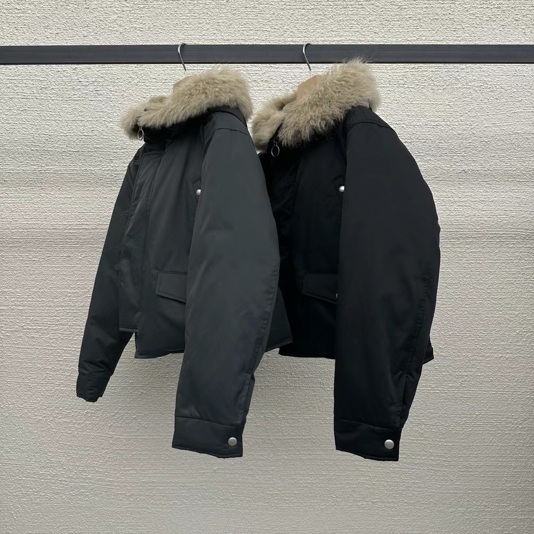 Korean Fashion Brand羽绒服