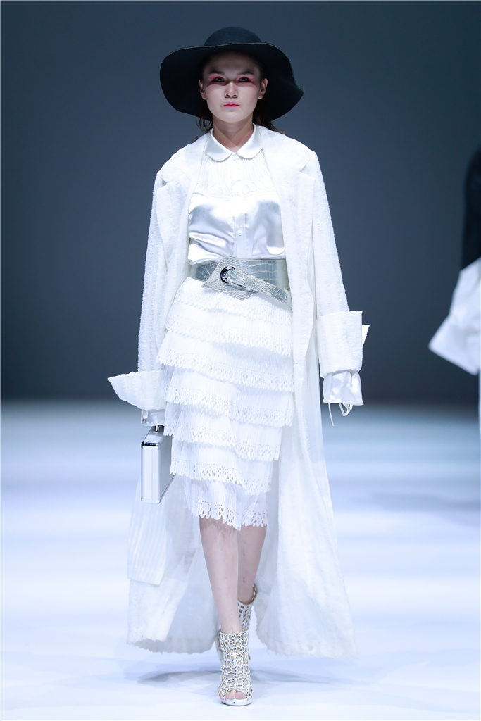 Title: Does Jiangxi Institute of Fashion College Have Air Conditioning in its Dormitories?