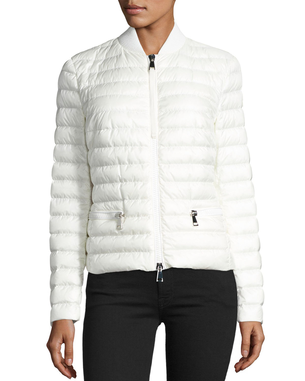 How to Clean a White Down Jacket?