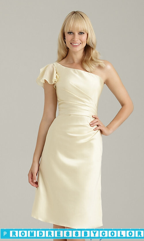 The Art of Wearing a Professional Dress: A Guide to the Perfect Suit and Dress