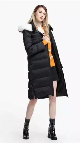 Ochirly羽绒服，时尚与保暖的完美结合