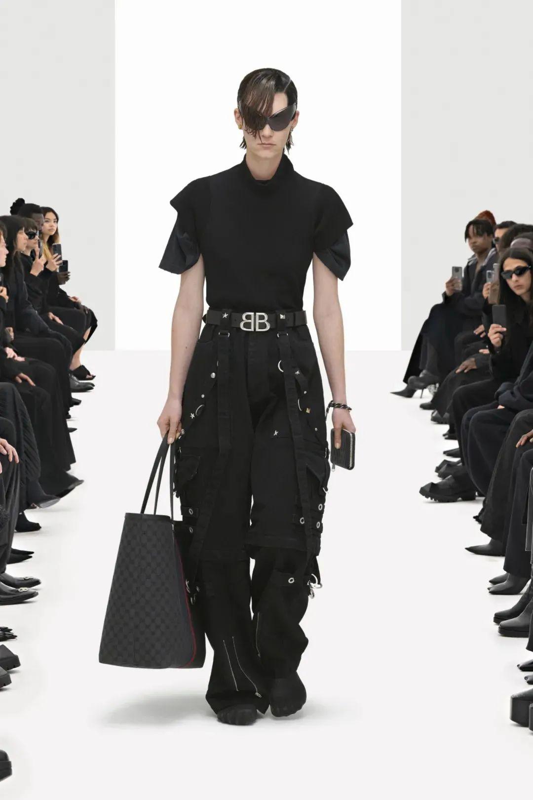 Paris世家羽绒服多少钱？