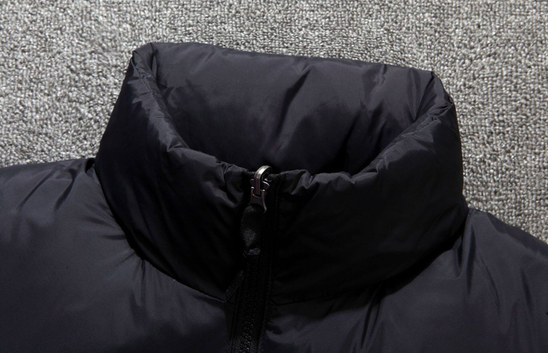 Danxuezi Down Jacket: A Fashion Icon for Winter