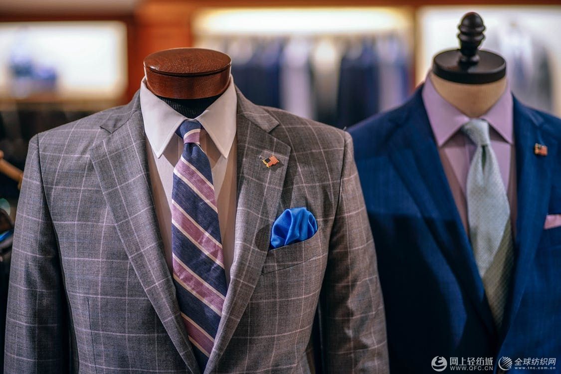 Title: Discover the Ultimate in Style and Durability: Introducing Luo Meng Mens Suits, the Official Flagship Store