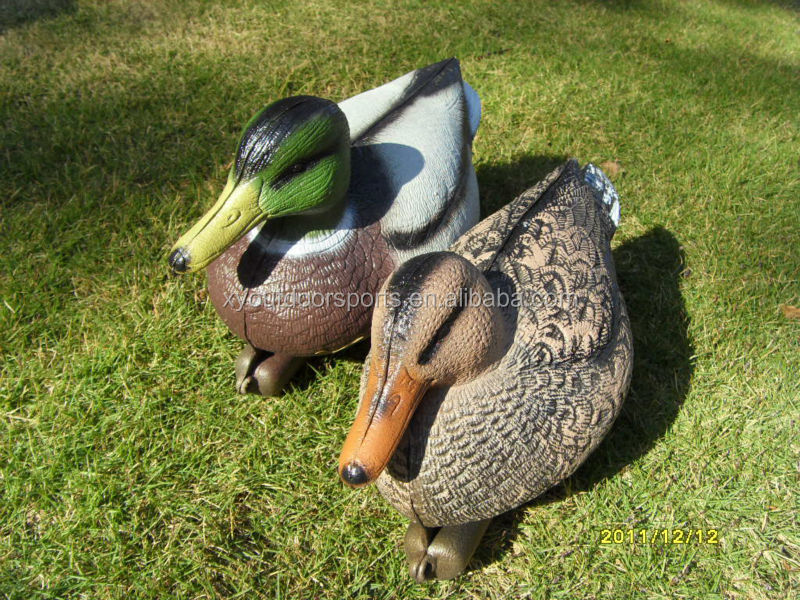 The smell of duck feathers in a down jacket