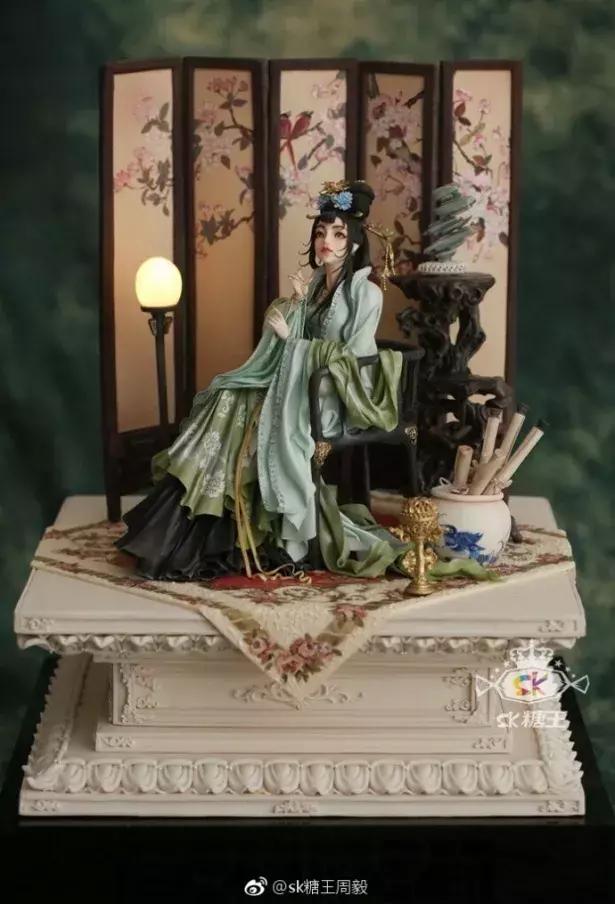Title: The Art of High-End Womens Fashion: Exquisite Designs, Unmatched Quality, and Exceptional Elegance