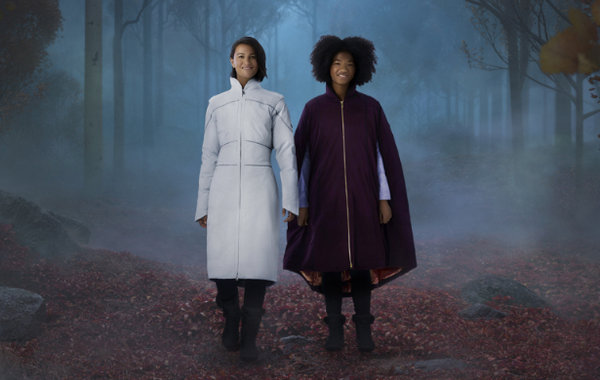 Snowy Bliss: The Story of Ice and Snow Flying Down Jackets