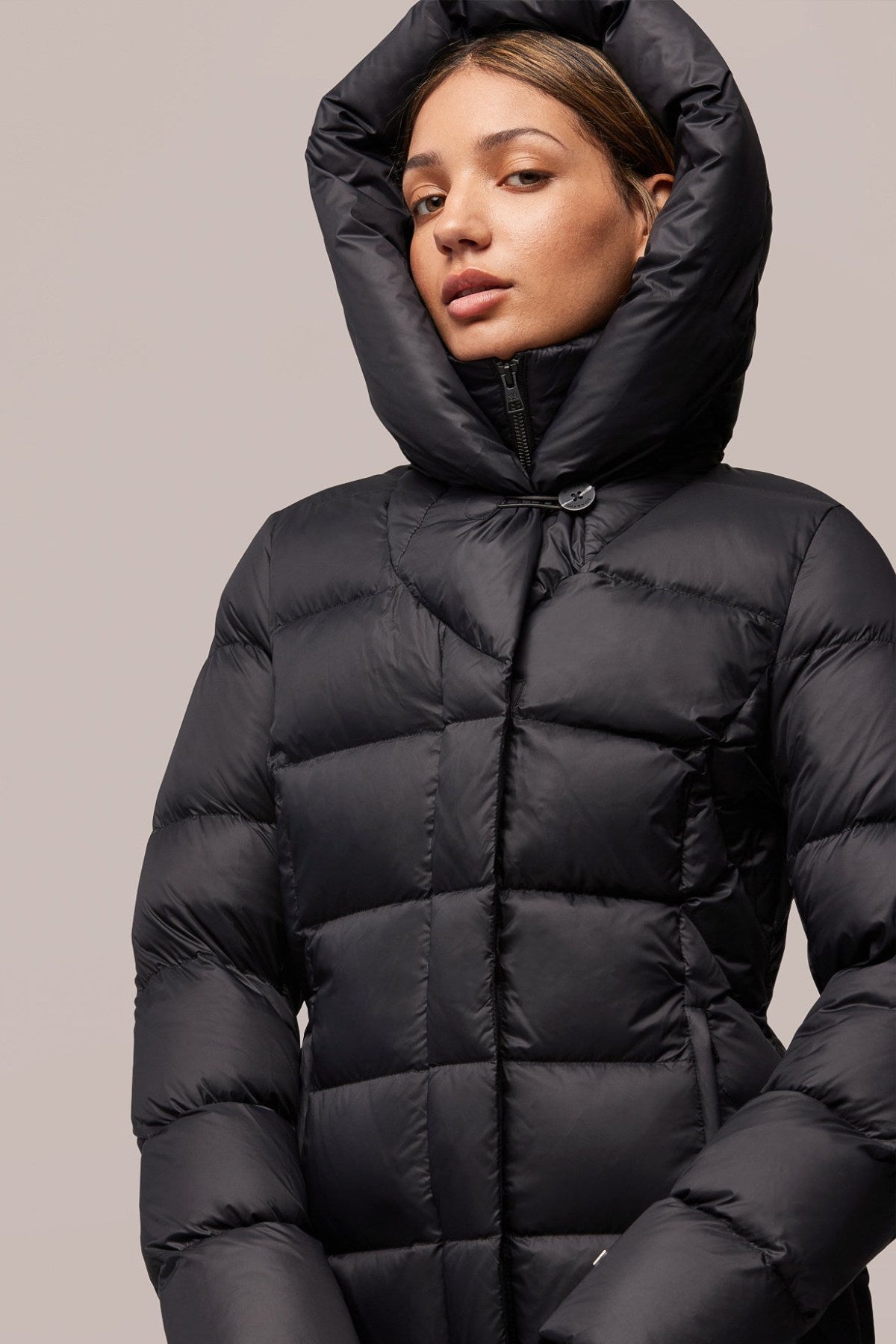 ELEIYI DOWN JACKET: A PRODUCT REVIEW