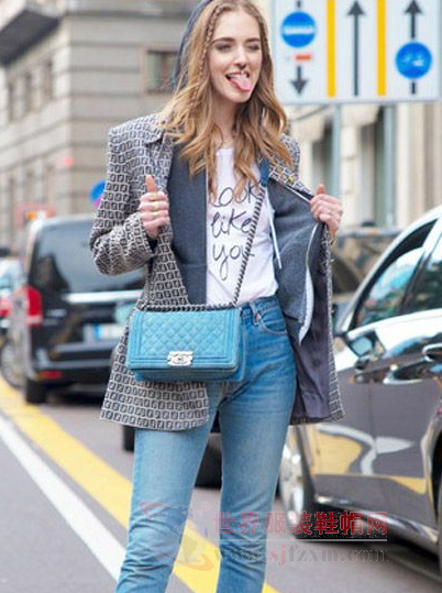 Title: Autumn and Winter Womens Fashion: A Comprehensive Guide to Stay Cozy and Stylish