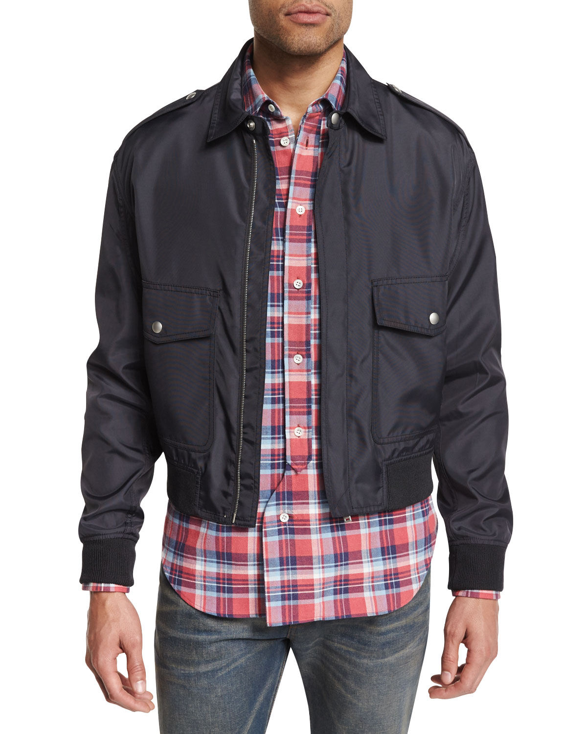 Selling Down Jackets: A Strategic Approach