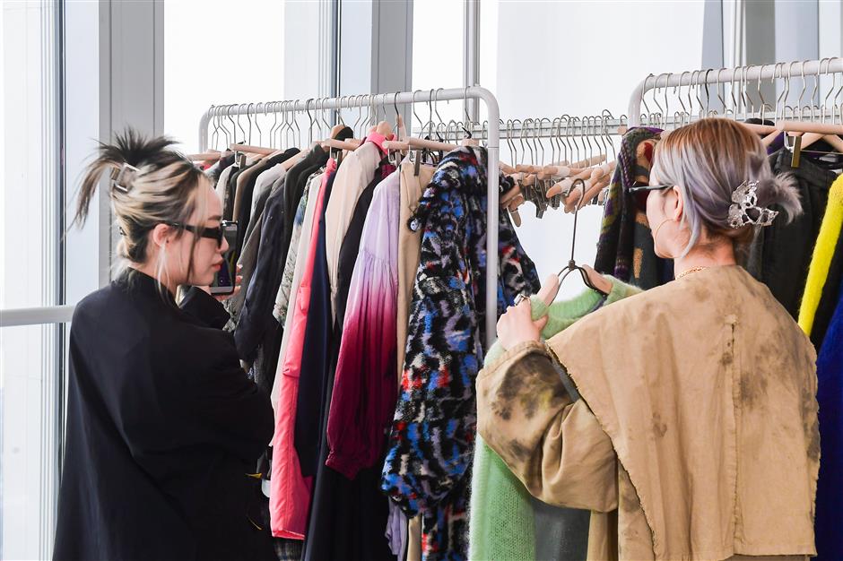 Title: Top 10 Female Clothing Franchise Brands to Join in 2023