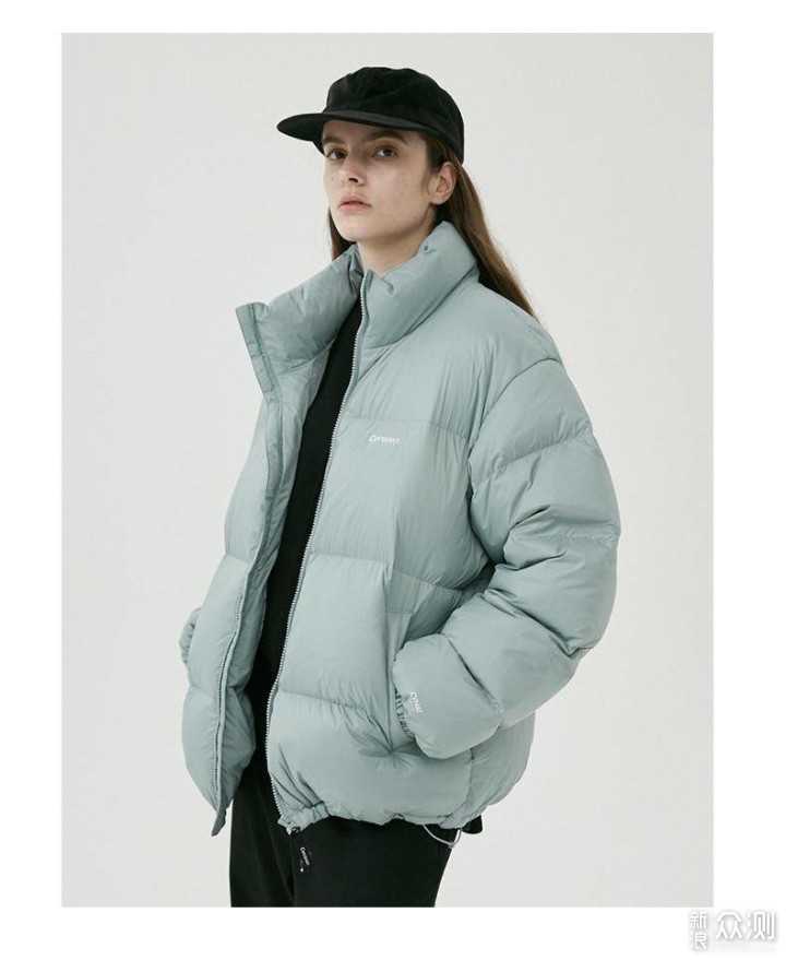 曼哥夫羽绒服