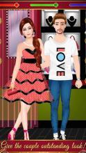 Title: Dressing Up Girls: The Evolution of Womens Fashion through a Virtual System