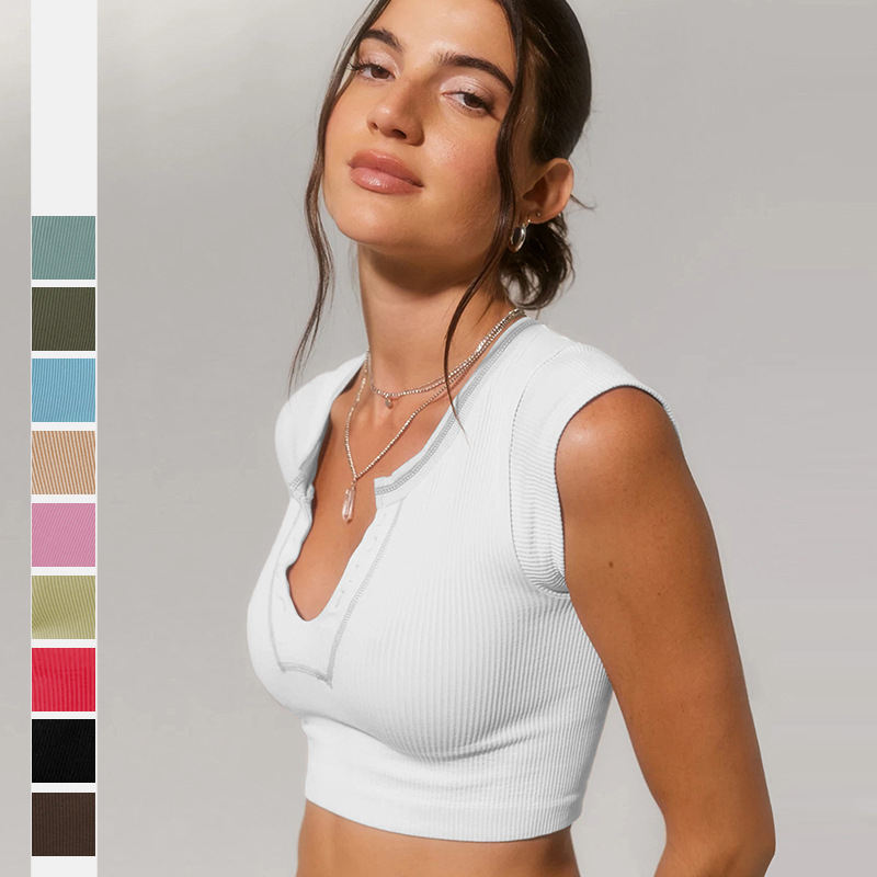 Title: Top Womens Clothing Brands to Know in 2023