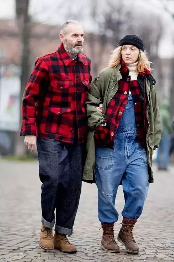 Cotton Jackets and Down Jackets: What are the Differences?