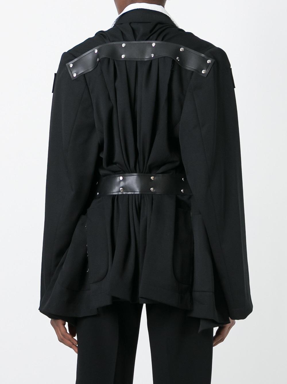 Police Down Jacket: A Fashionable and Functional Uniform