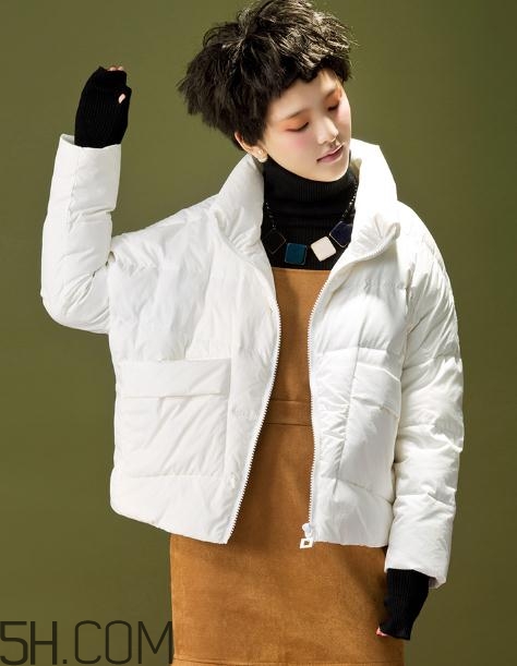 White羽绒服发黄怎么处理