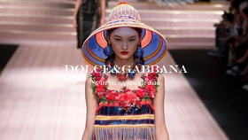 Title: Summer Womens Fashion Trends: The Latest Collection for the Hot Season