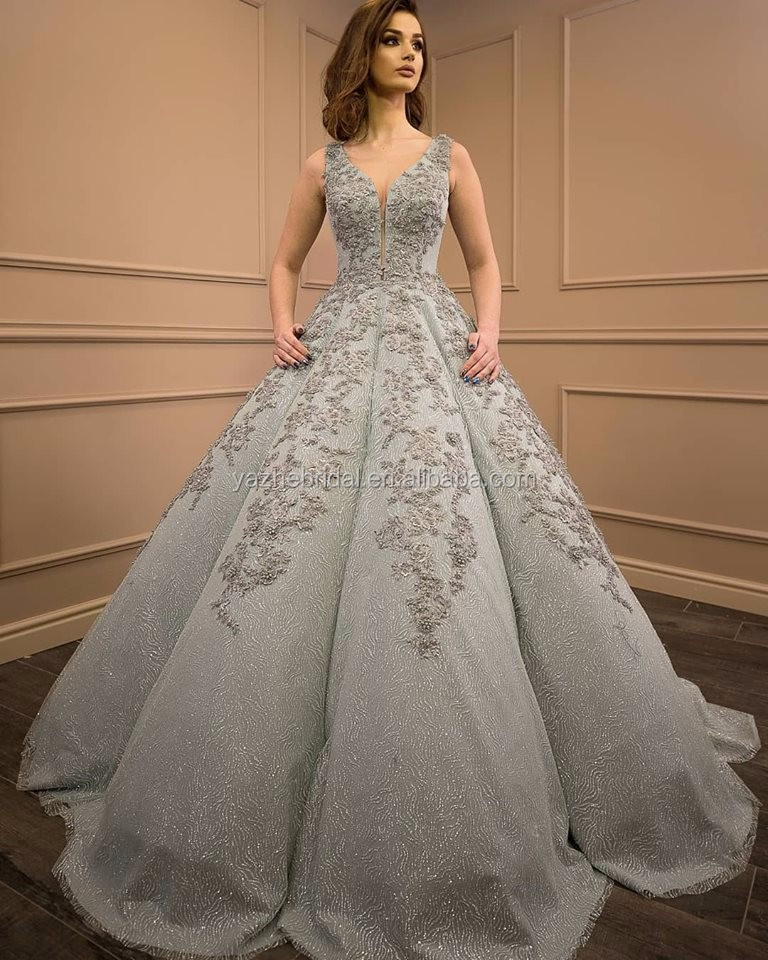 Title: Unveiling the Allure of Womens Apparel: A Glimpse into the World of Womens Dress Sets