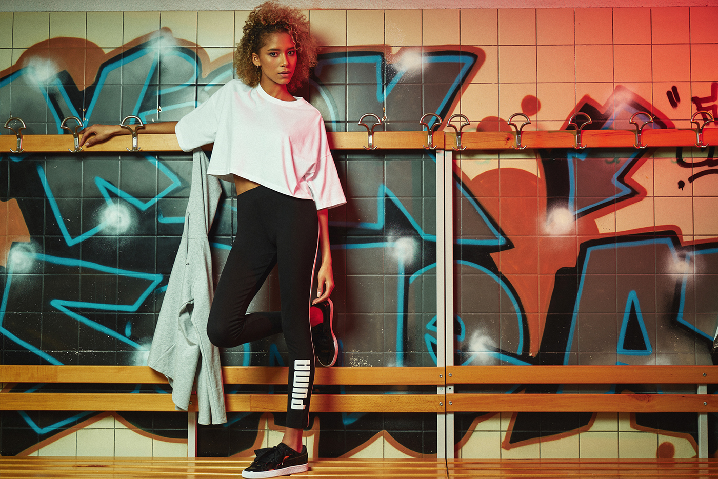 Title: Puma Womens Fashion: A Bold and Powerful Look