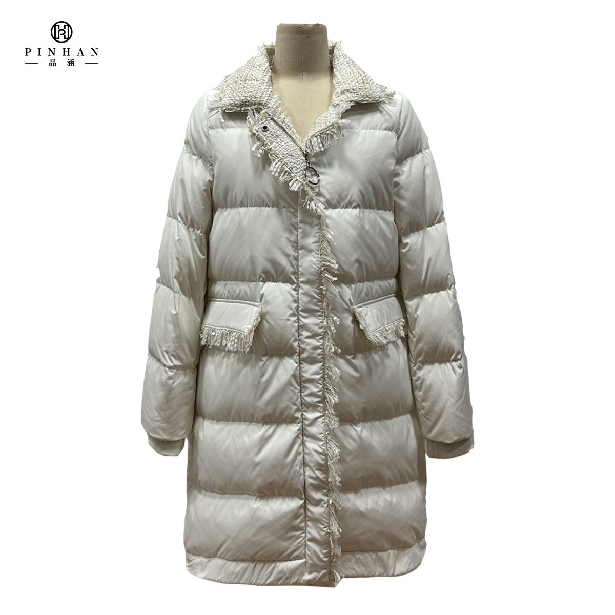 English Title: Sheepskin羽绒服中长款女: Fashion and Functionality in One