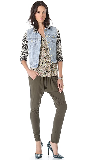Title: Shop for Authentic Womens Fashion at Vipshop: A Comprehensive Guide