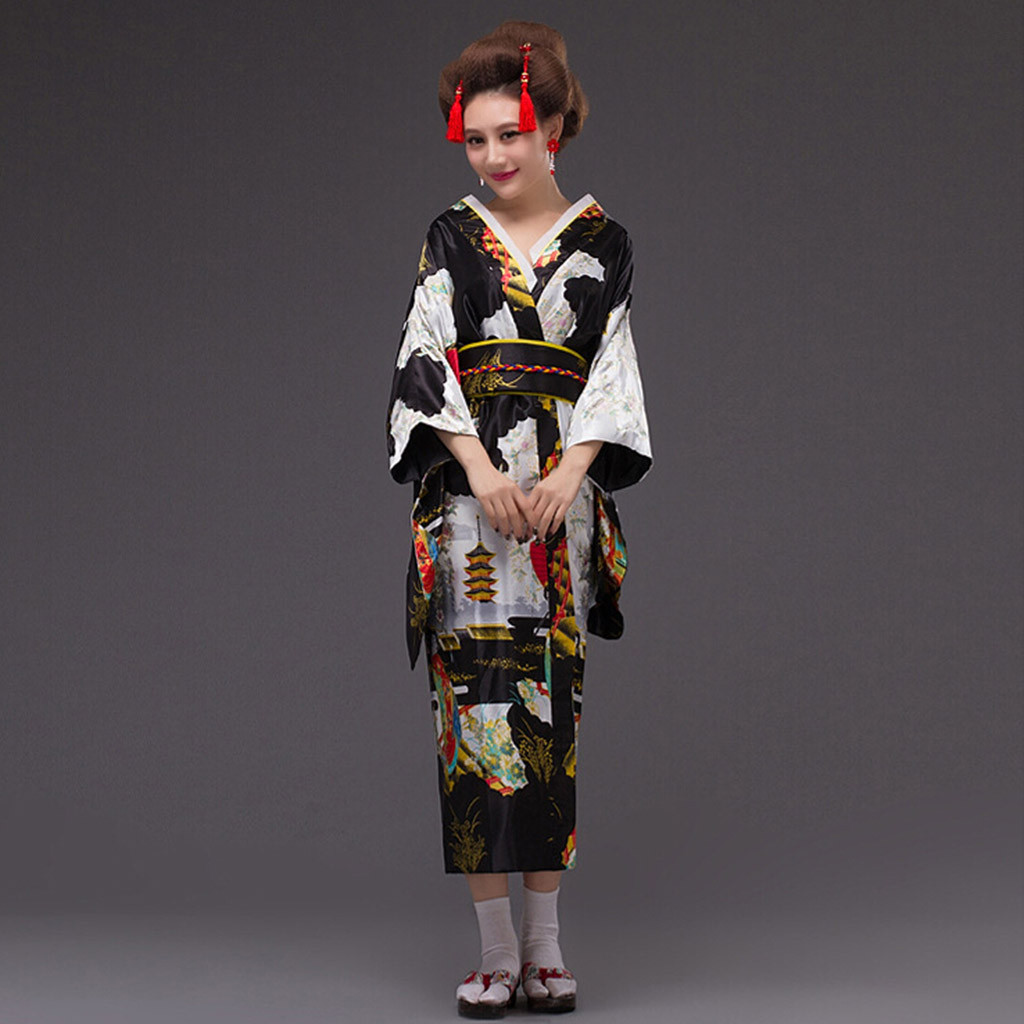 Title: The Rise of Japanese Fashion Influencers: The Female Fashion Enthusiasts Redefining Beauty and Style