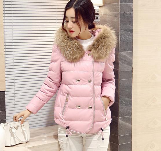 香雪雅羽绒服，优雅与保暖的完美结合