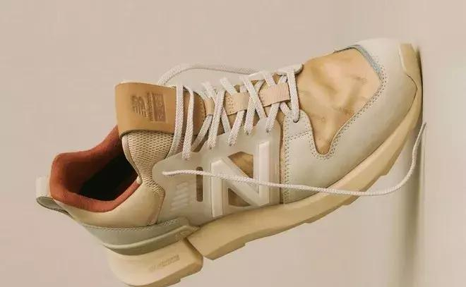 Title: Puma Womens New Collection - Revamping Style and Comfort for the Modern Woman