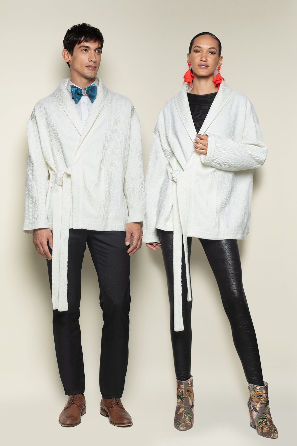 Title: Unveiling the Secret World of Male Crossdressers: The Allure of Men in Womens Clothing
