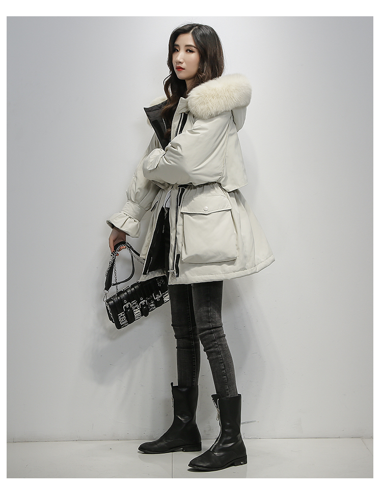 Snow Silver Fox羽绒服，时尚与温暖的完美结合