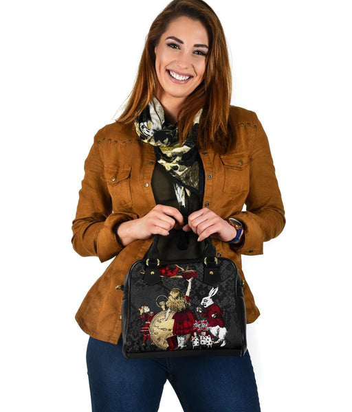 Title: Alice Womens Clothing: A Fashionable and Comfortable Choice for Every Woman