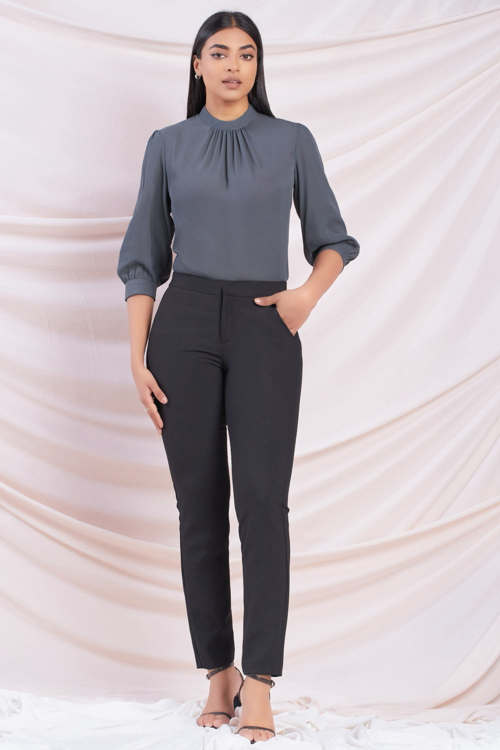 Title: Moutori Womens Clothing: A Fashionable and Comfortable Choice for Every Woman