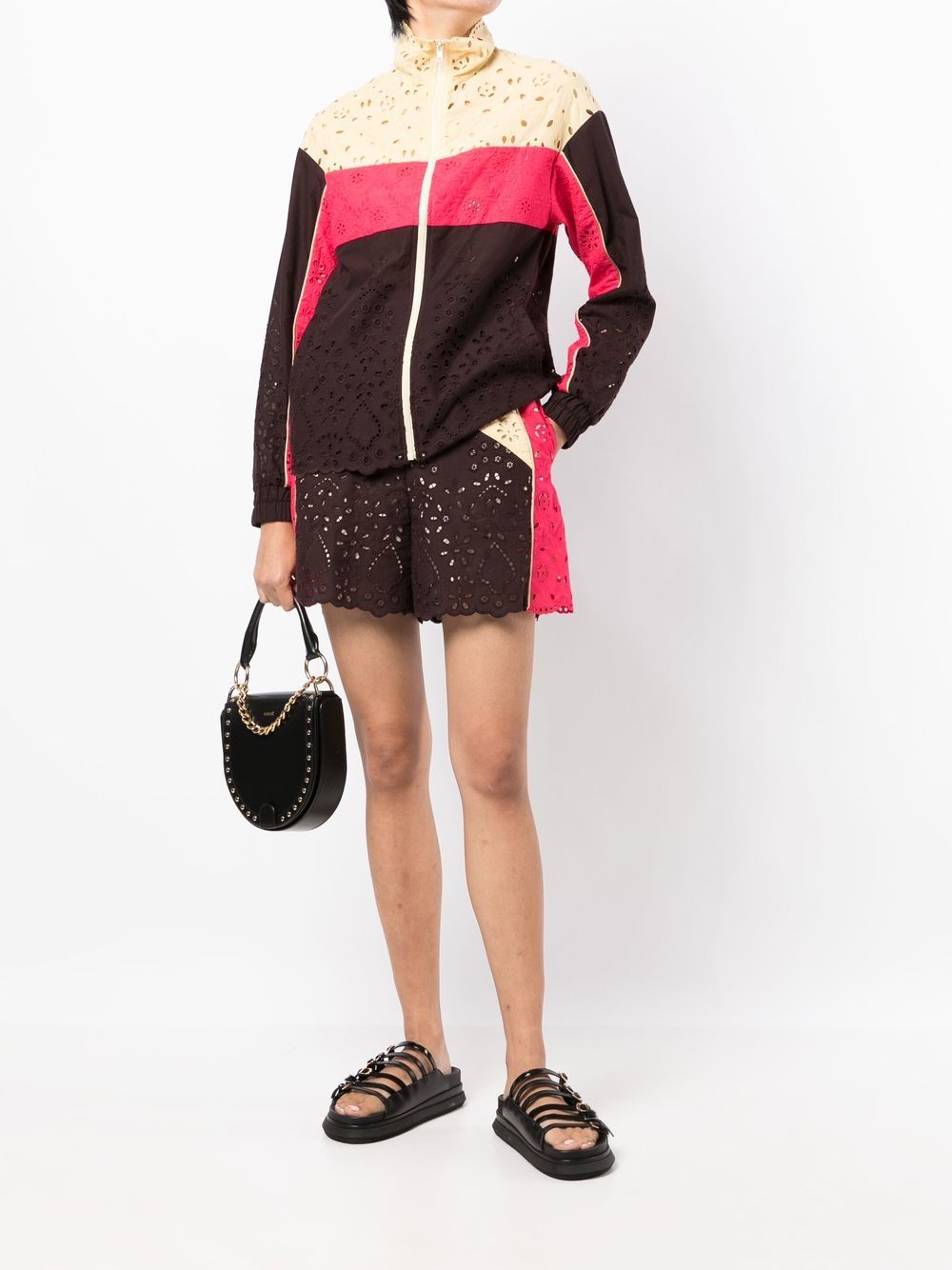 Title: ABG Womens Fashion: The Perfect Blend of Style and Comfort