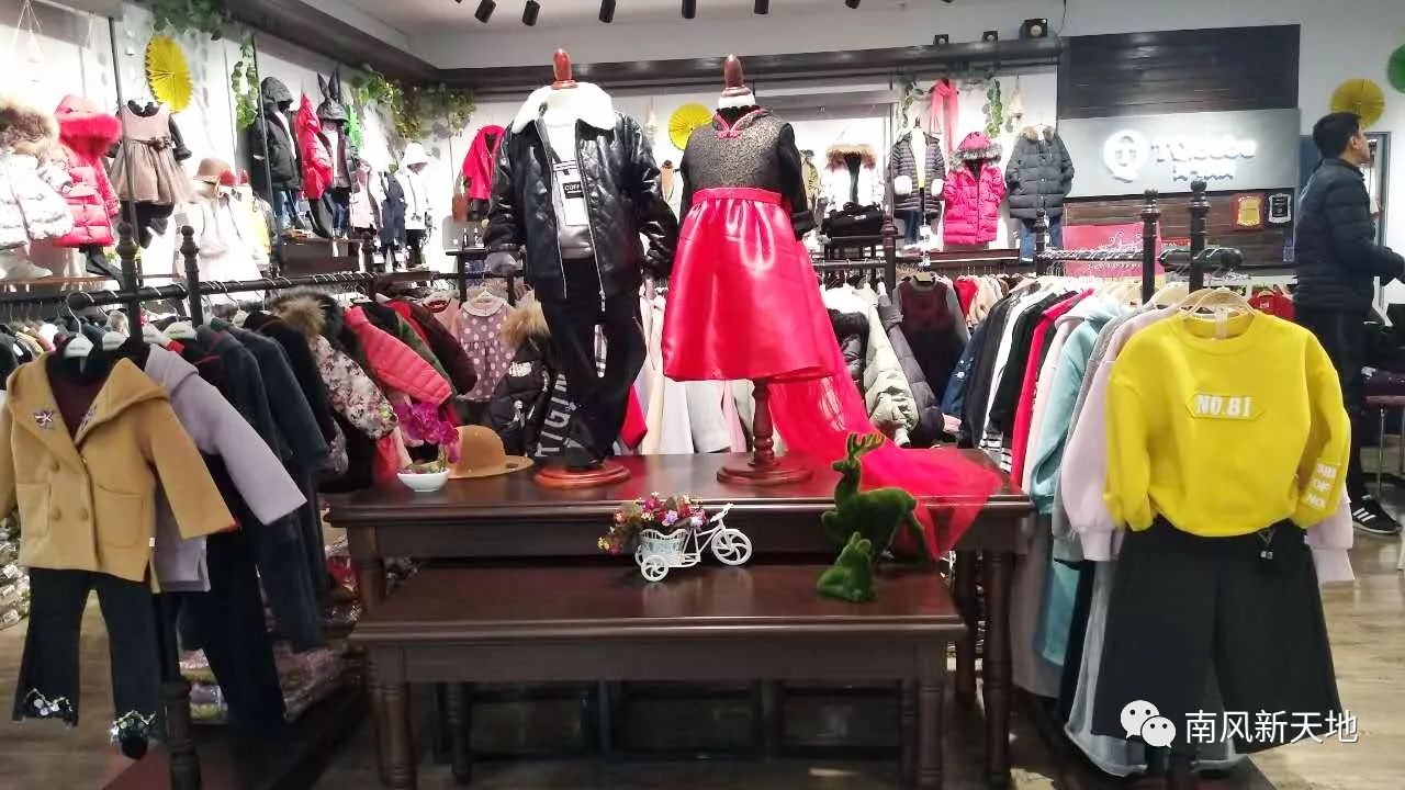 羽绒服特卖会——上海的冬日盛宴