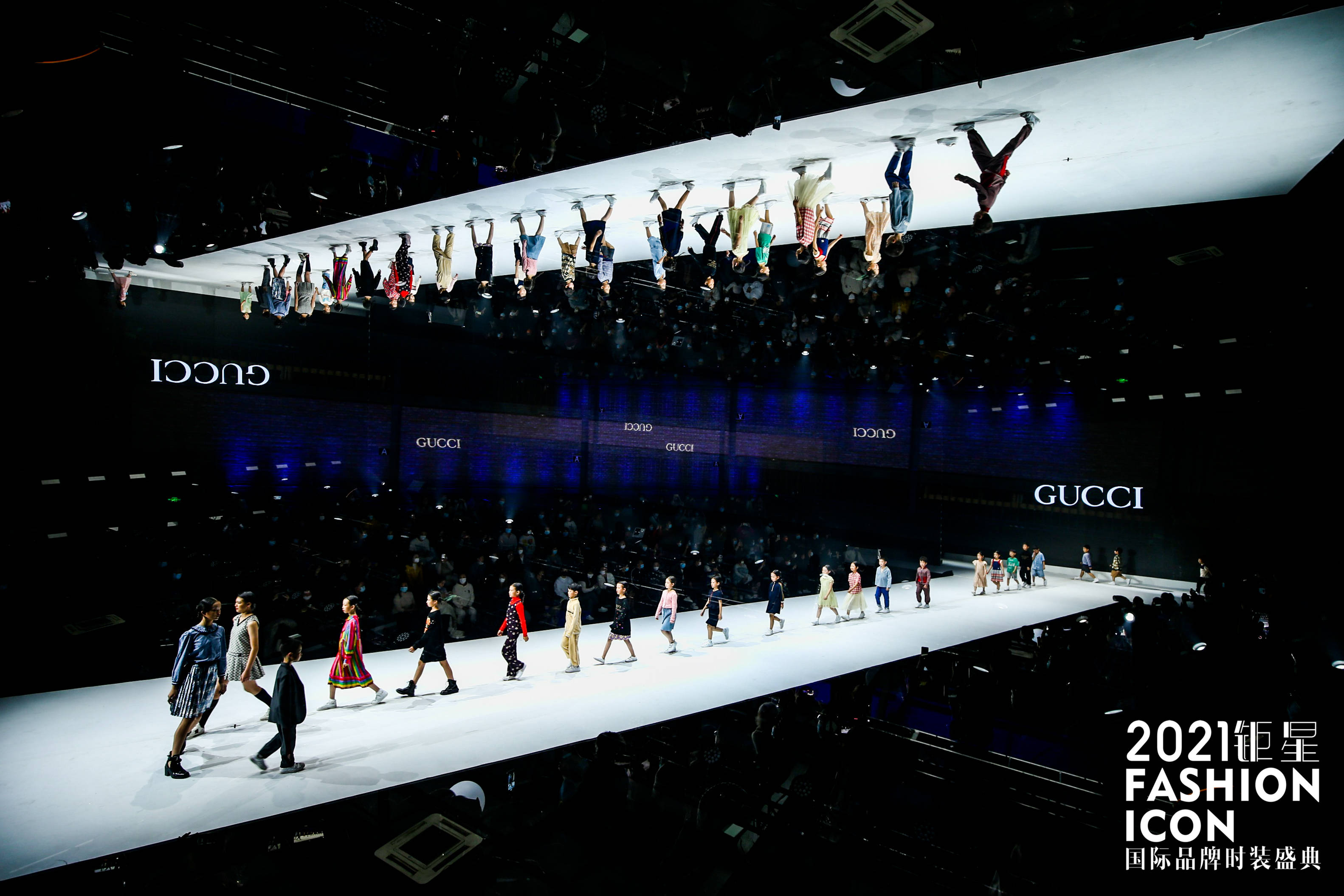 Title: Chinas Top Fashion Brands: A Comprehensive Guide to the Best Womens Clothing Websites in China