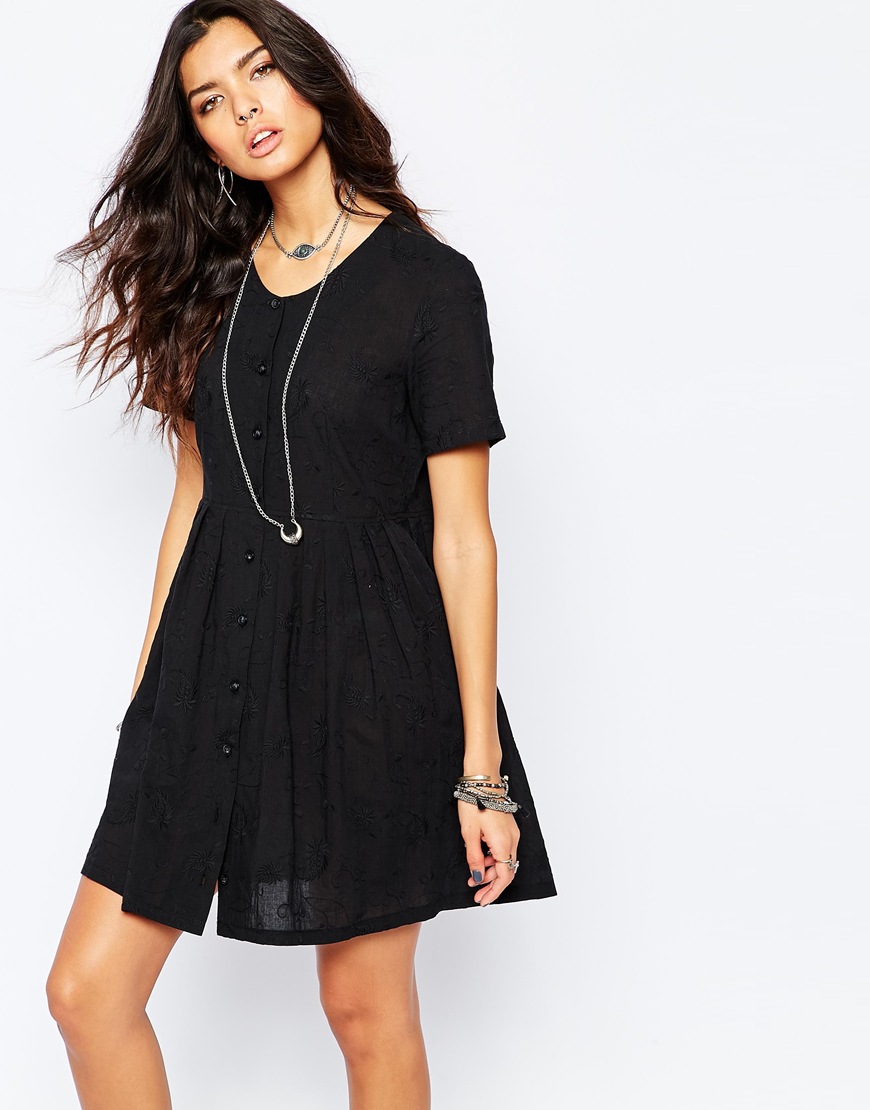 Title: Unveiling the Allure of mm Brand Womens Fashion: A Masterpiece of Style and Subtlety