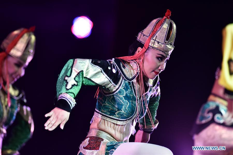 Title: The Artistic Beauty of Mongolian Dance Costumes for Women