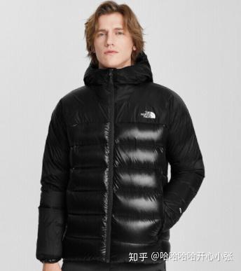 威鹏羽绒服旗舰店，品质保证，时尚首选