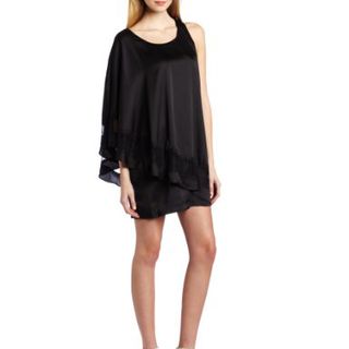 Title: Small-Frame Womens Fashion: A Trend Towards Confidence and Style