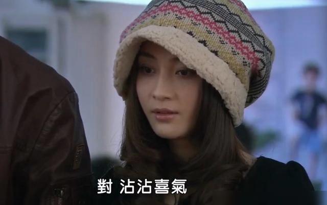 童佳倩同款羽绒服，时尚界的永恒经典
