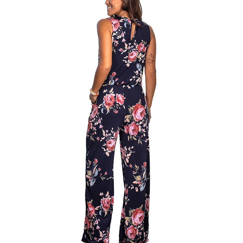 Title: Summer Casual Womens Fashion: A Guide to Cool and Relaxed Style (夏季休闲女装，时尚凉爽与轻松指南)